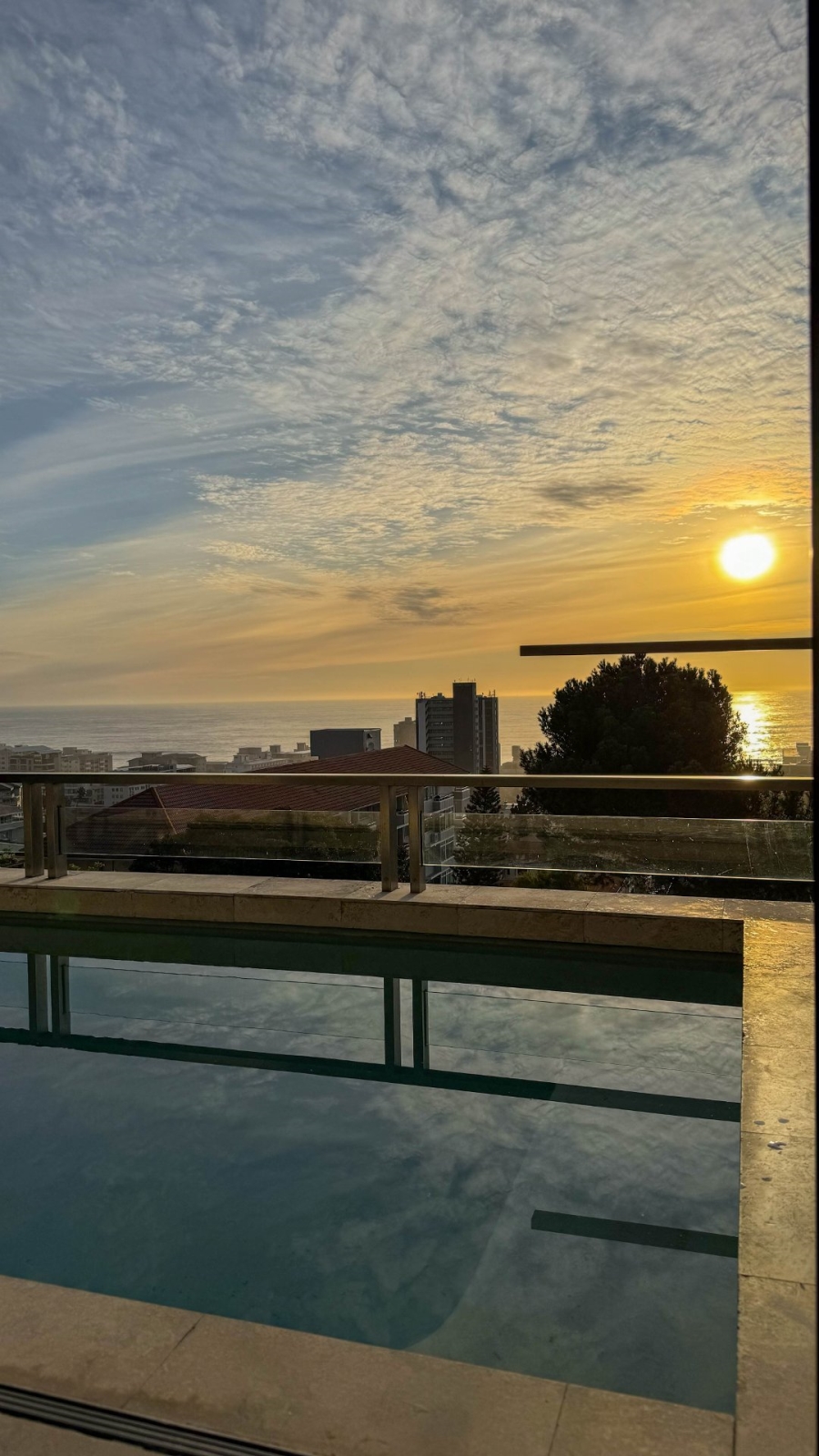 4 Bedroom Property for Sale in Sea Point Western Cape